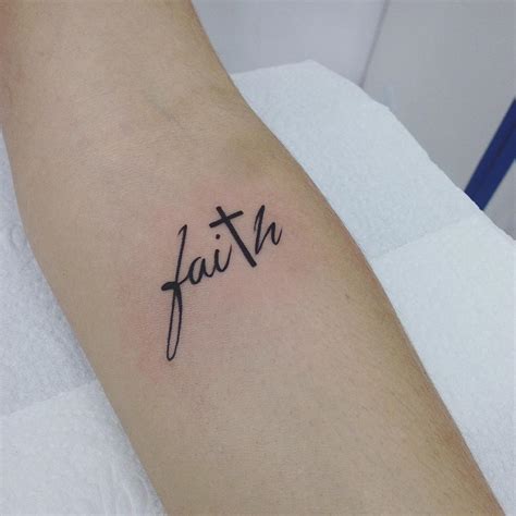 Fe en tattoo